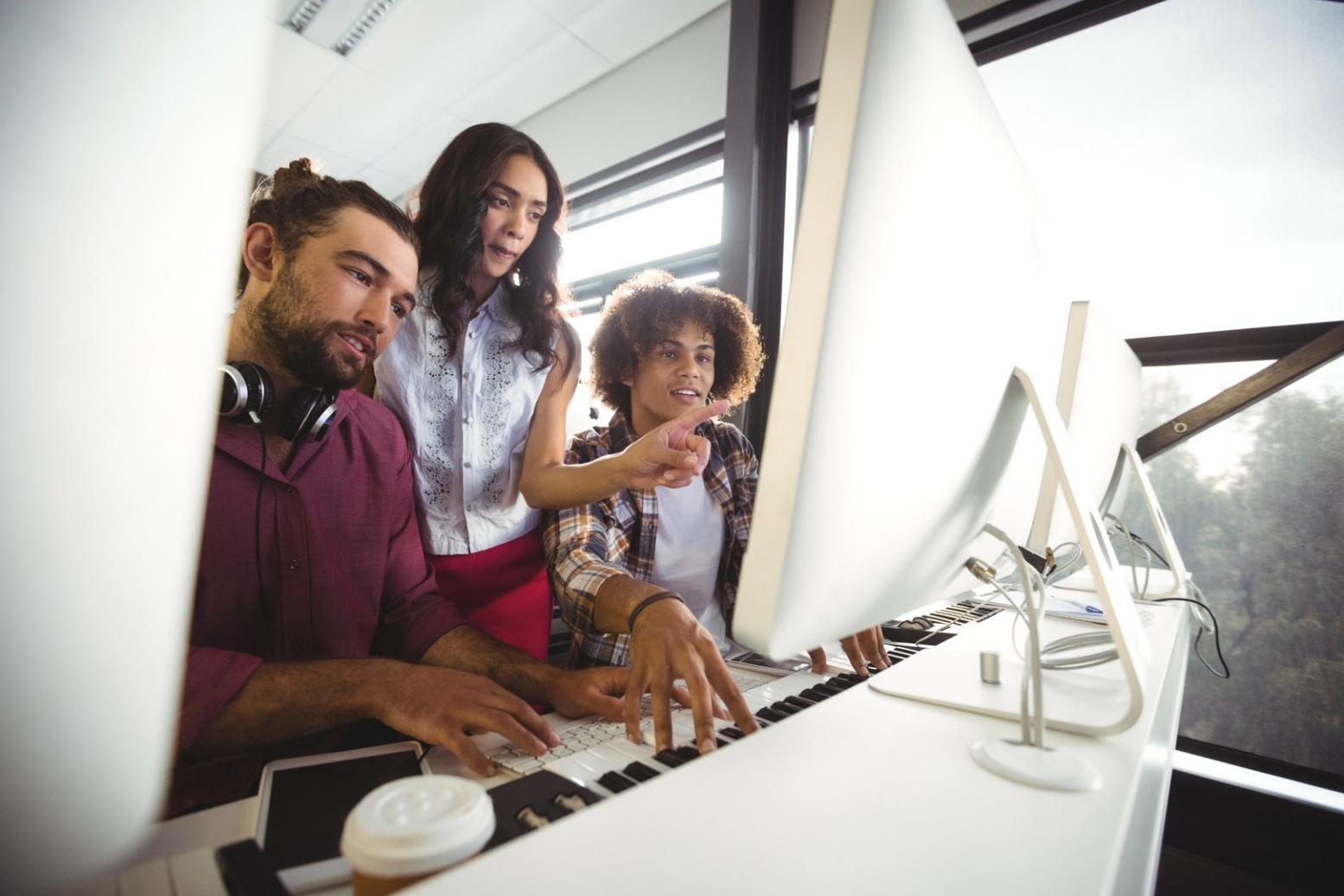 Workshop praktik trading dengan risk management